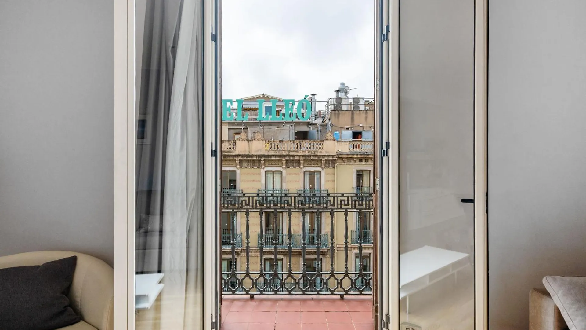Apartament Flateli Pelayo H3 Barcelona 0*,